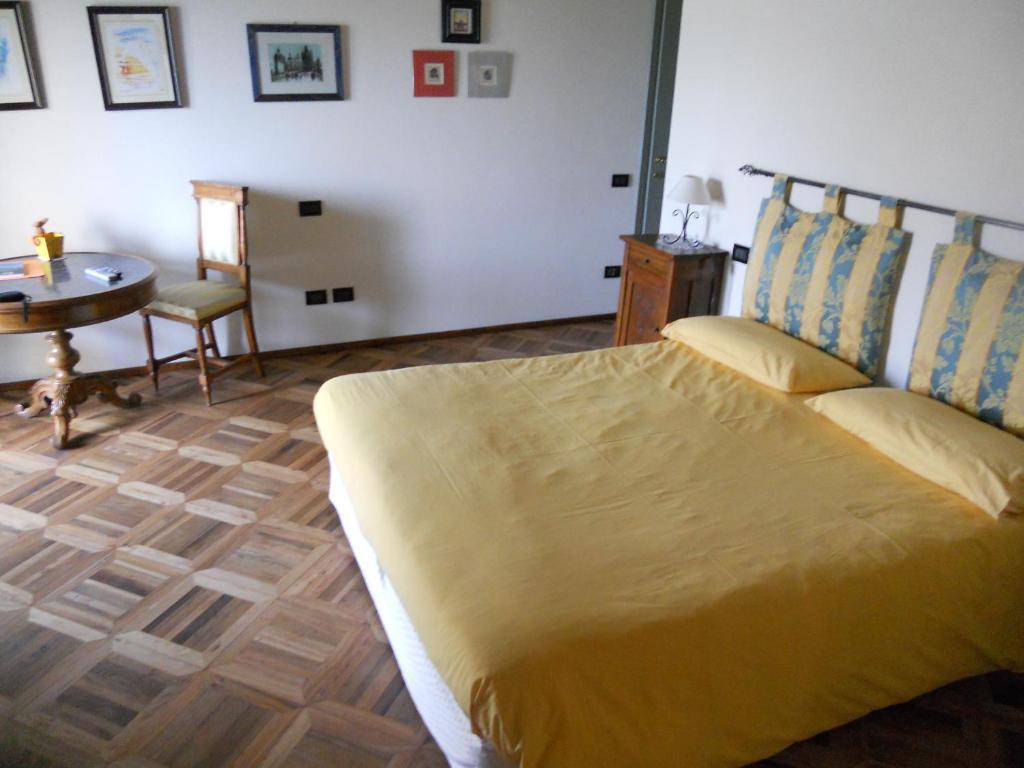 B&B Casa Pagliette Cavriana ภายนอก รูปภาพ